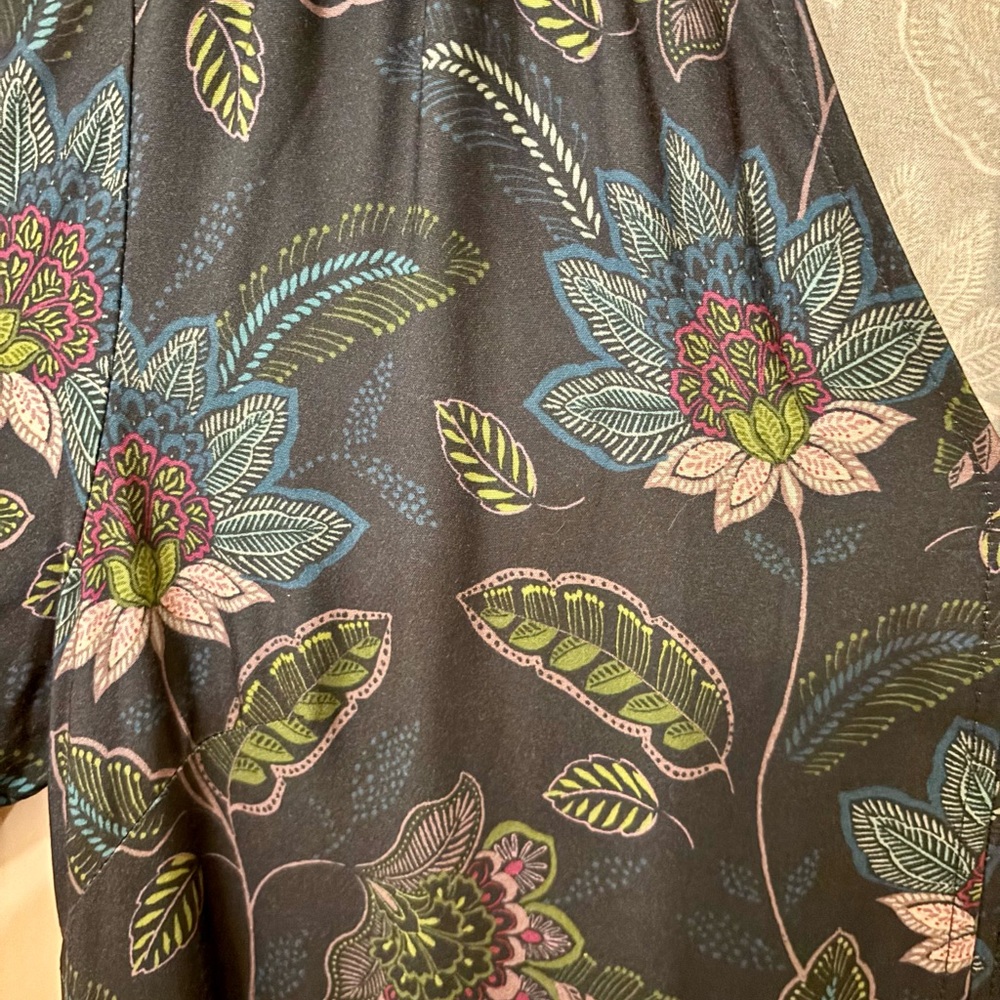 FINAL SALE $10 J Jill Teal Floral V-Neck Midi Dress Size Small - Modest, Spring - Picture 5 of 8